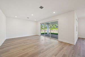 South Florida-Hampton Park- 5633 Hampton Park Cir Vero Beach South FL 32966-007