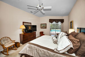 Primary Bedroom1b