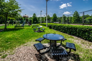 15-Ridgemoor Central Park