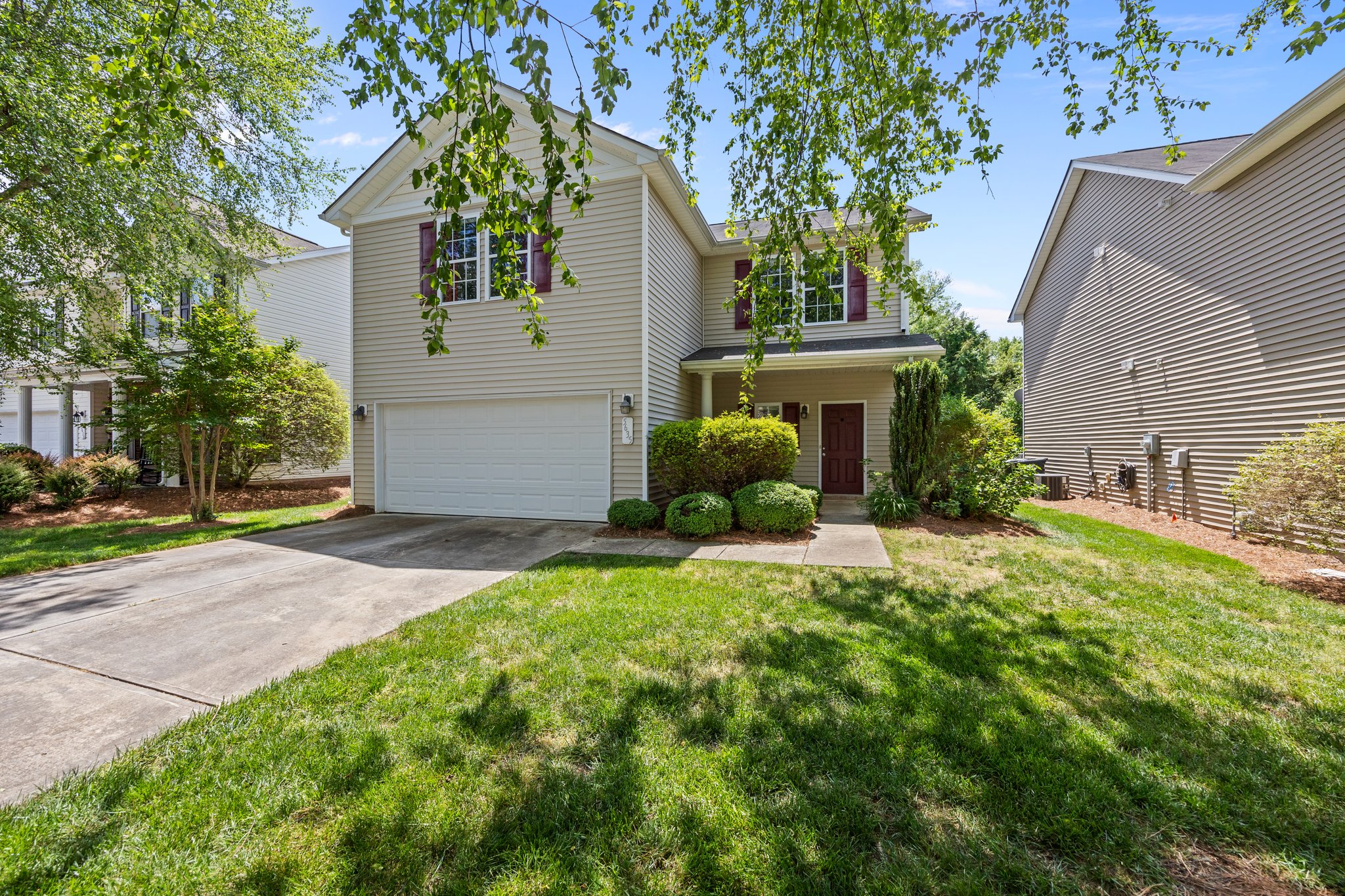 HOA fees include lawn care