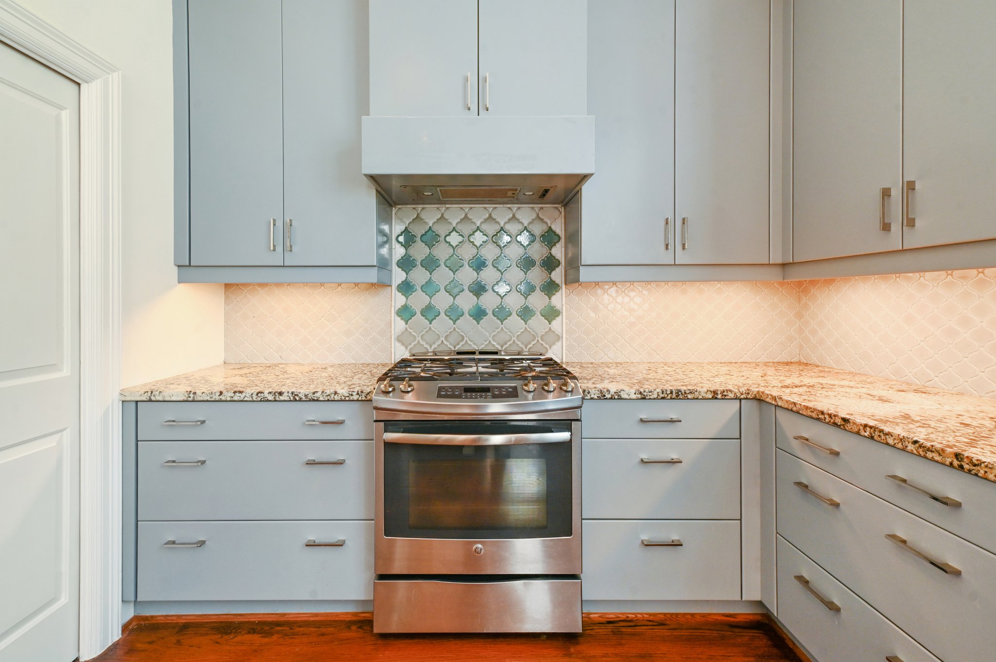 Kiam St-S2510-013.jpg