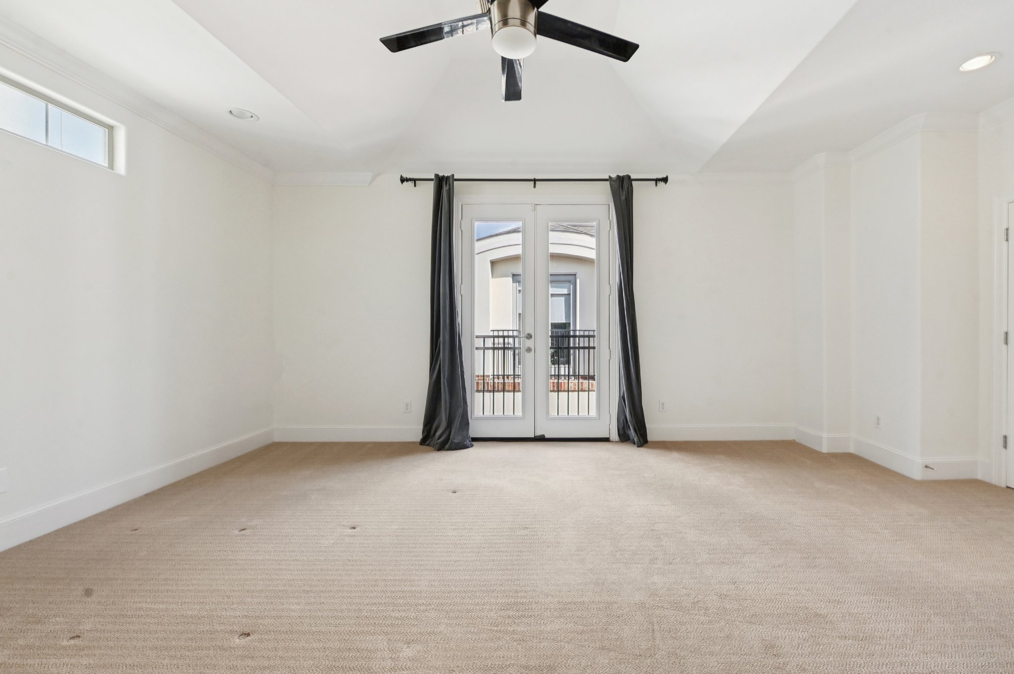 Kiam St-S2510-025.jpg