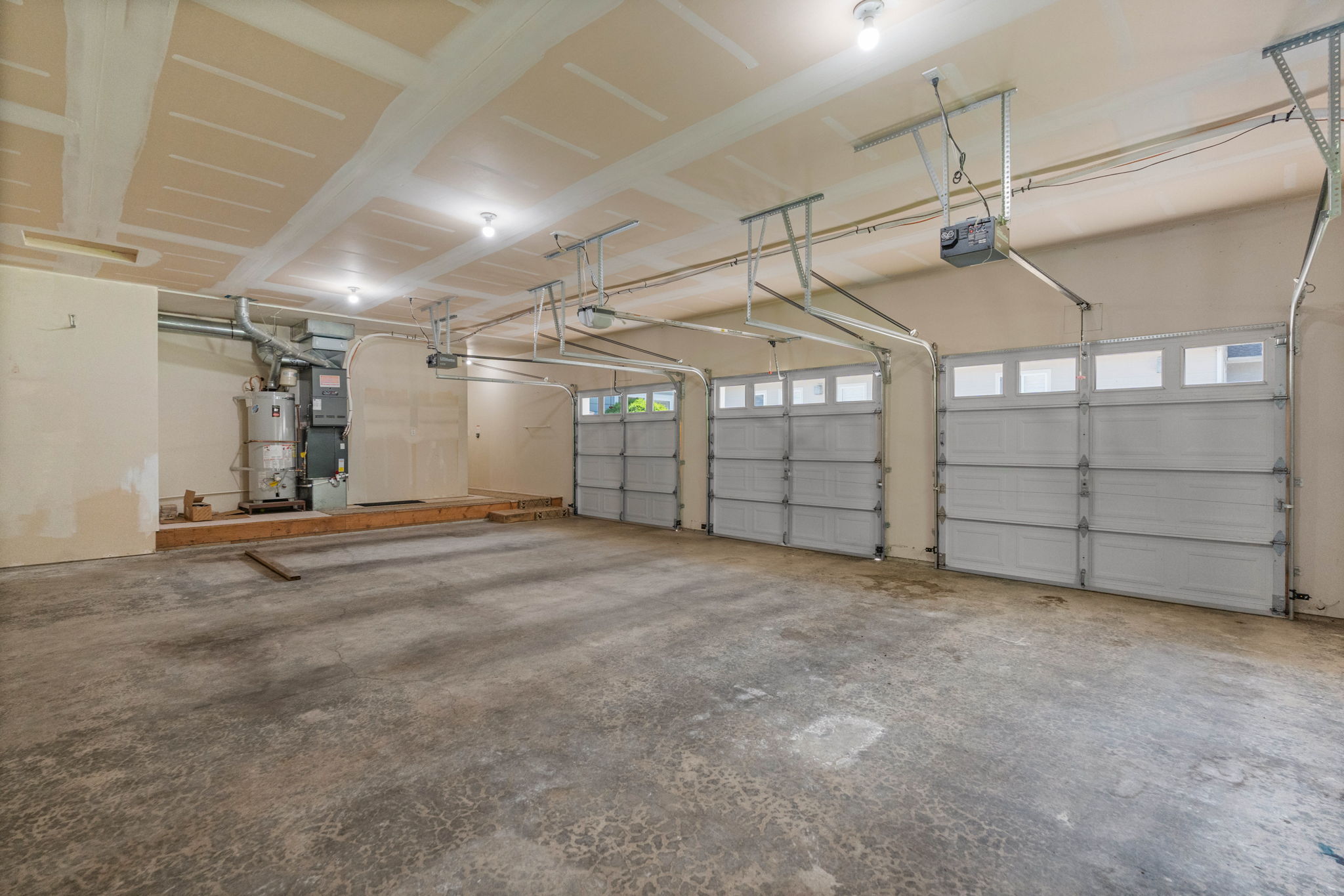  Photo 77