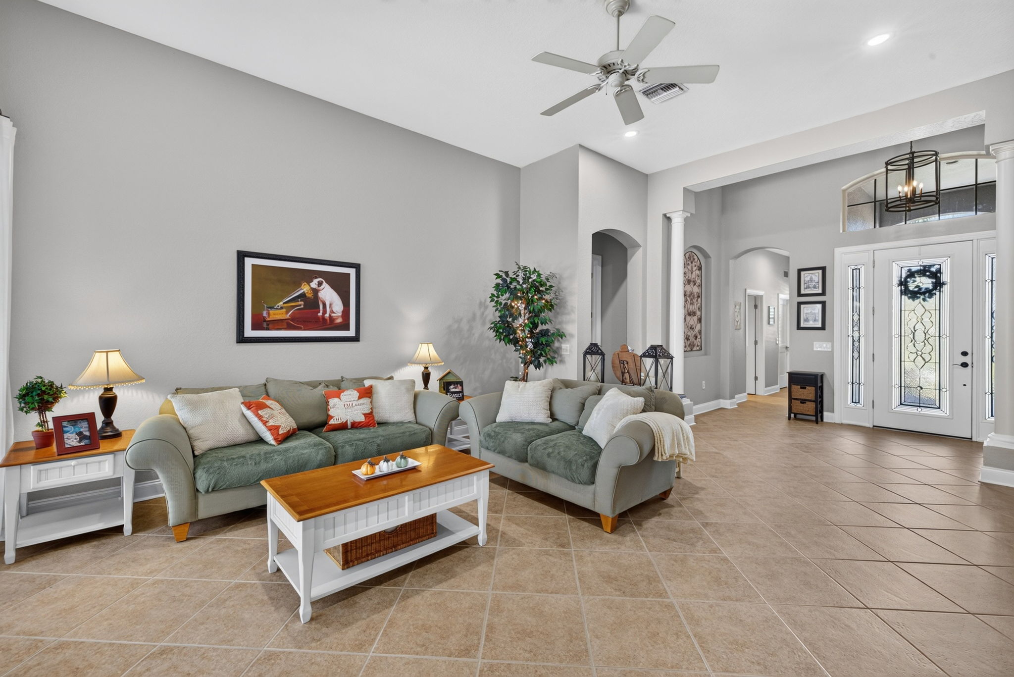 Living Room 1 of 3