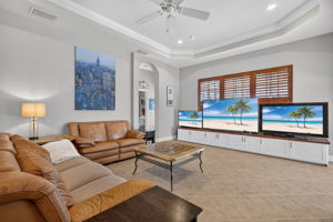 Family Room 2 of 4