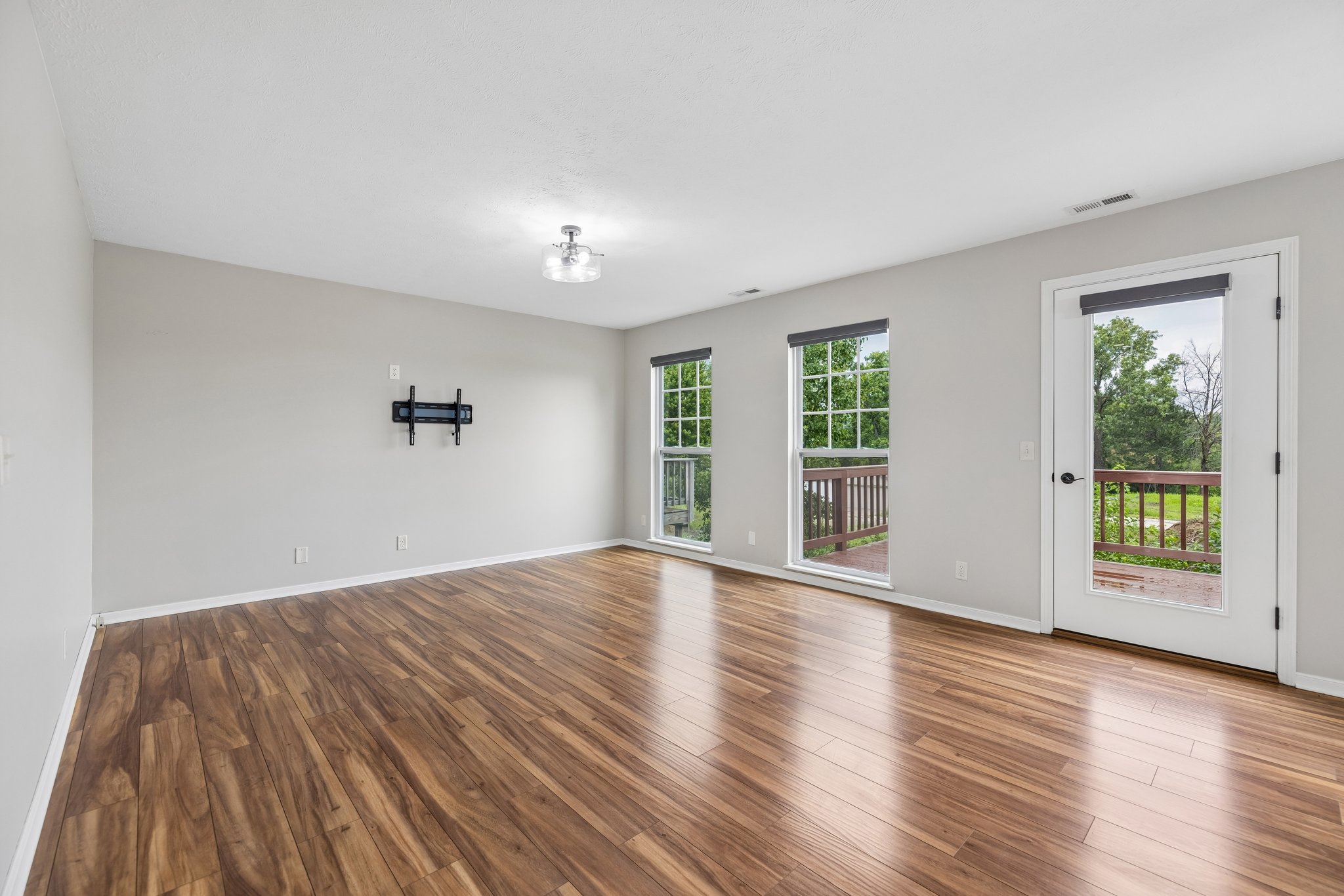 5638 Shailee Ct_008.jpg