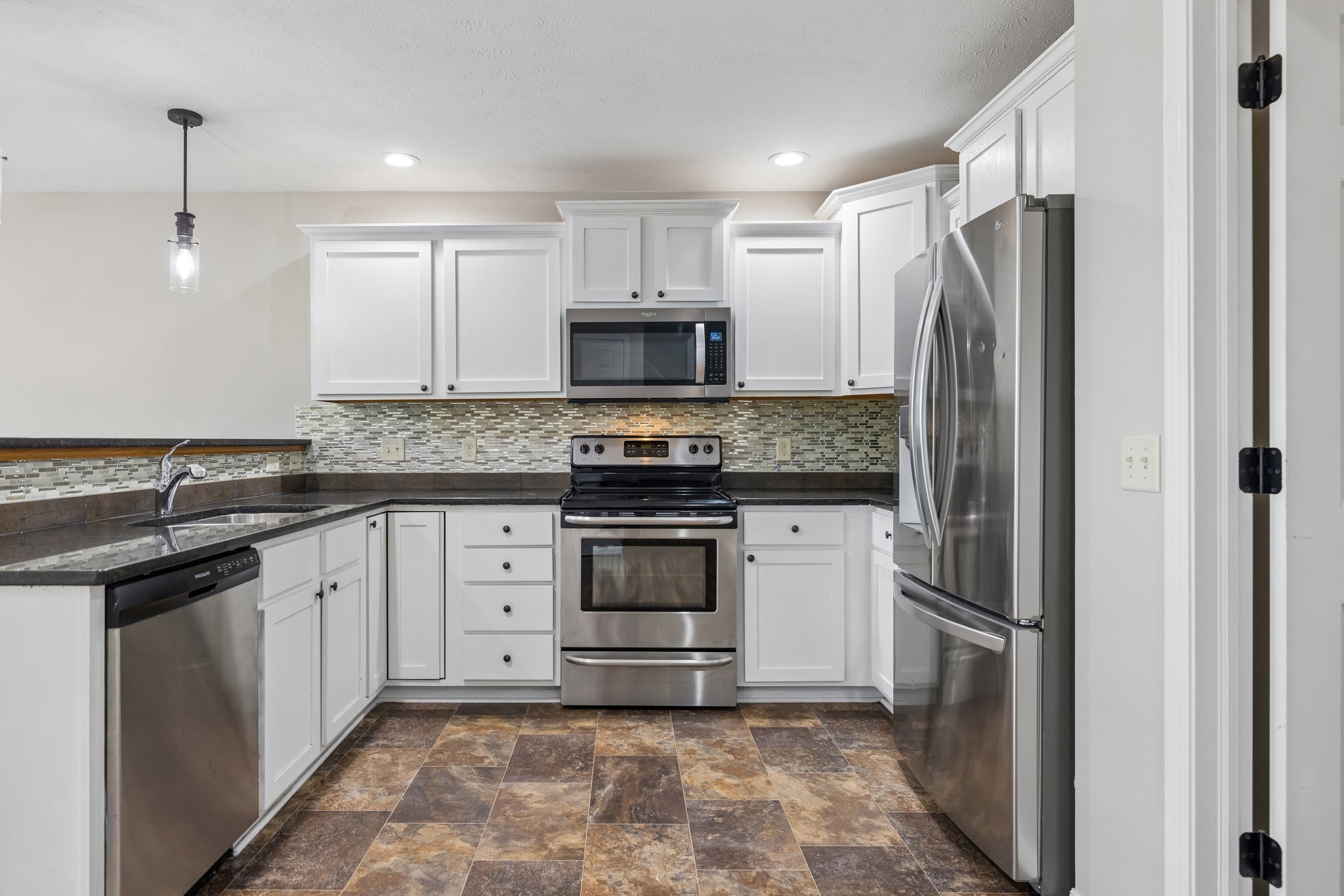 5638 Shailee Ct_013.jpg