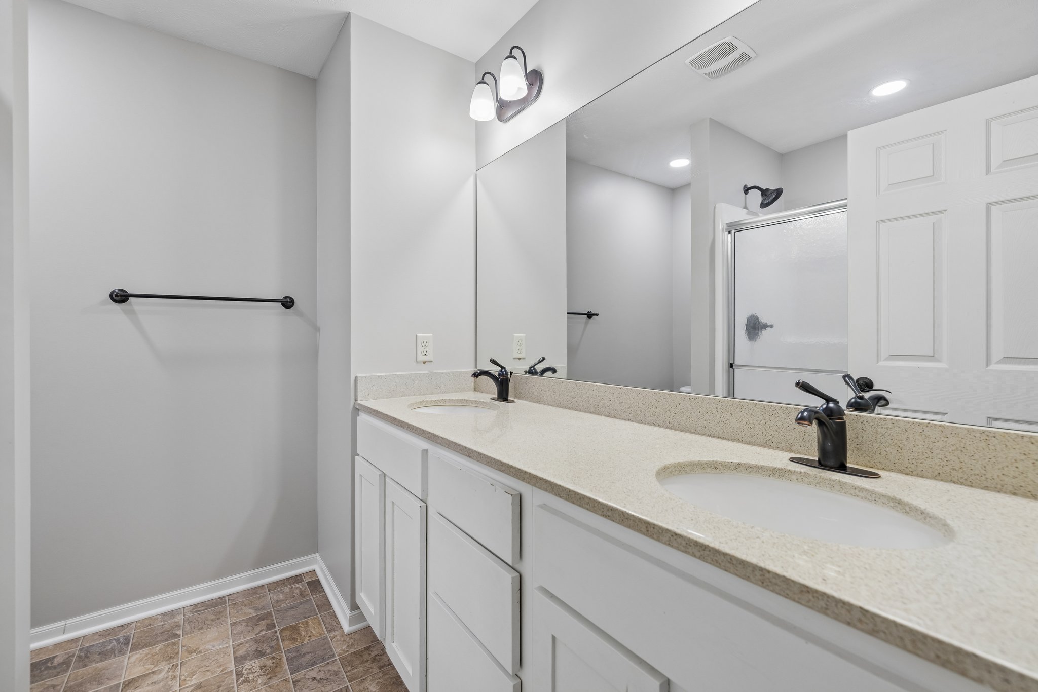 5638 Shailee Ct_020.jpg