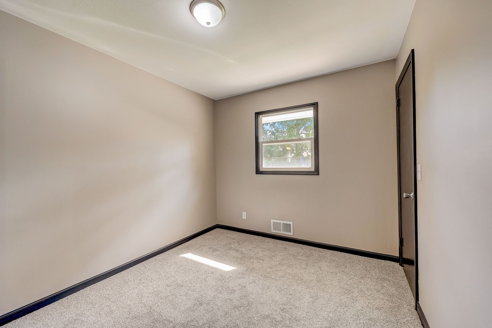 5th St-018