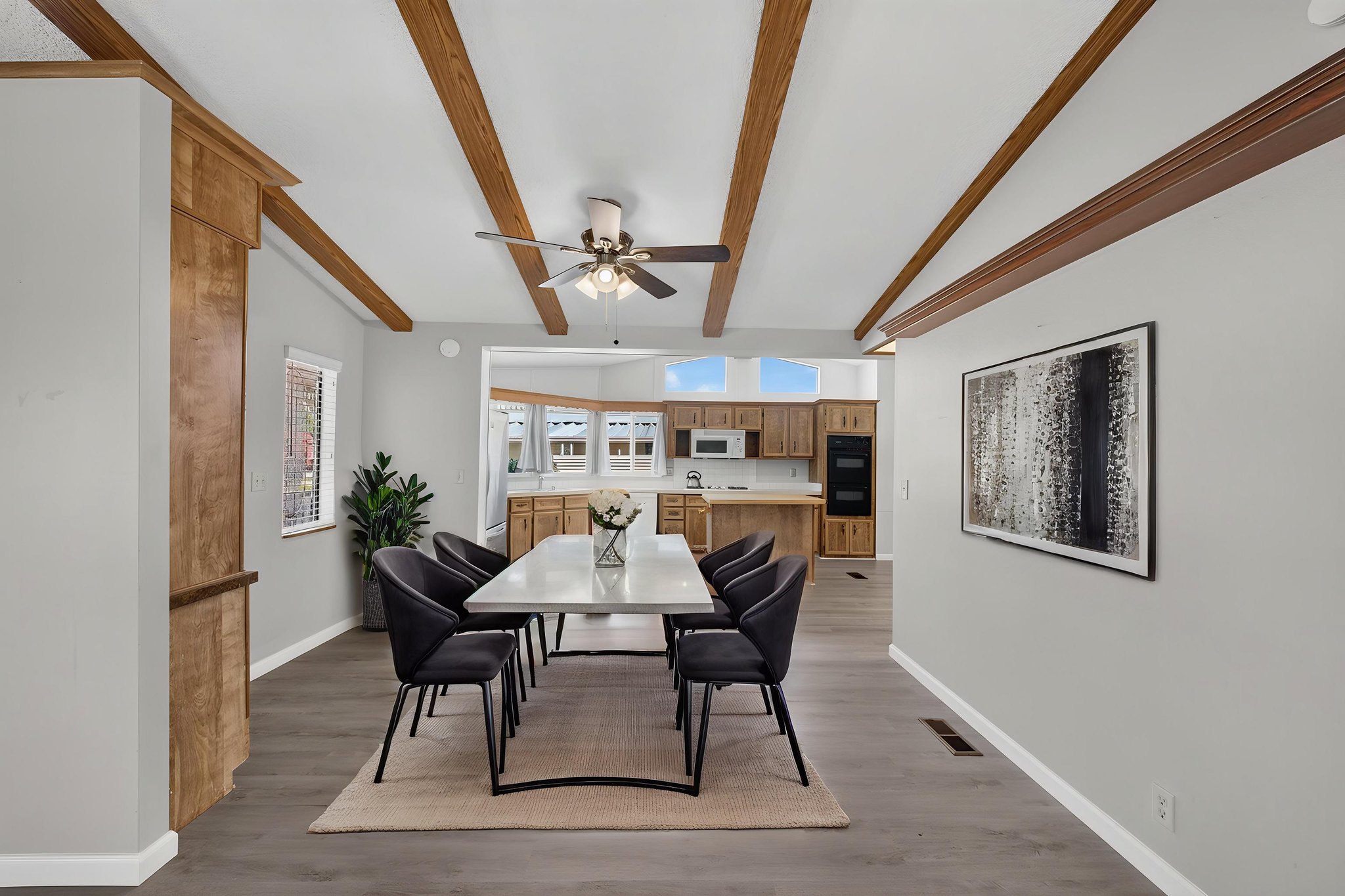 13-564 De Soto Drive, Hemet virtually staged.jpeg