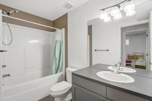  Photo 23