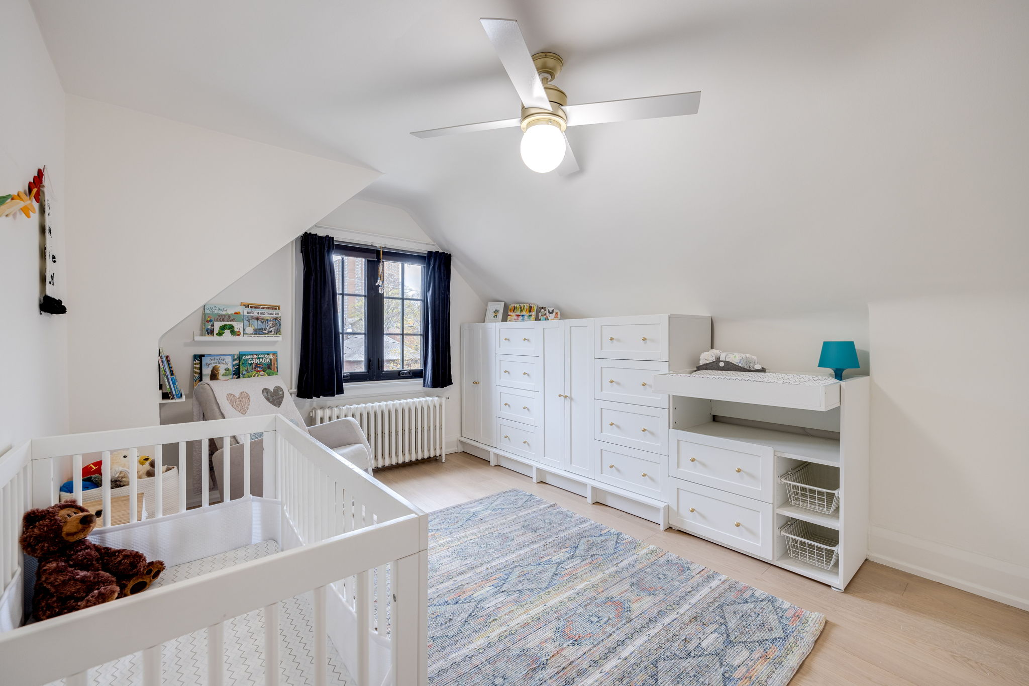 Toronto property showcase — delivered property photograph 36