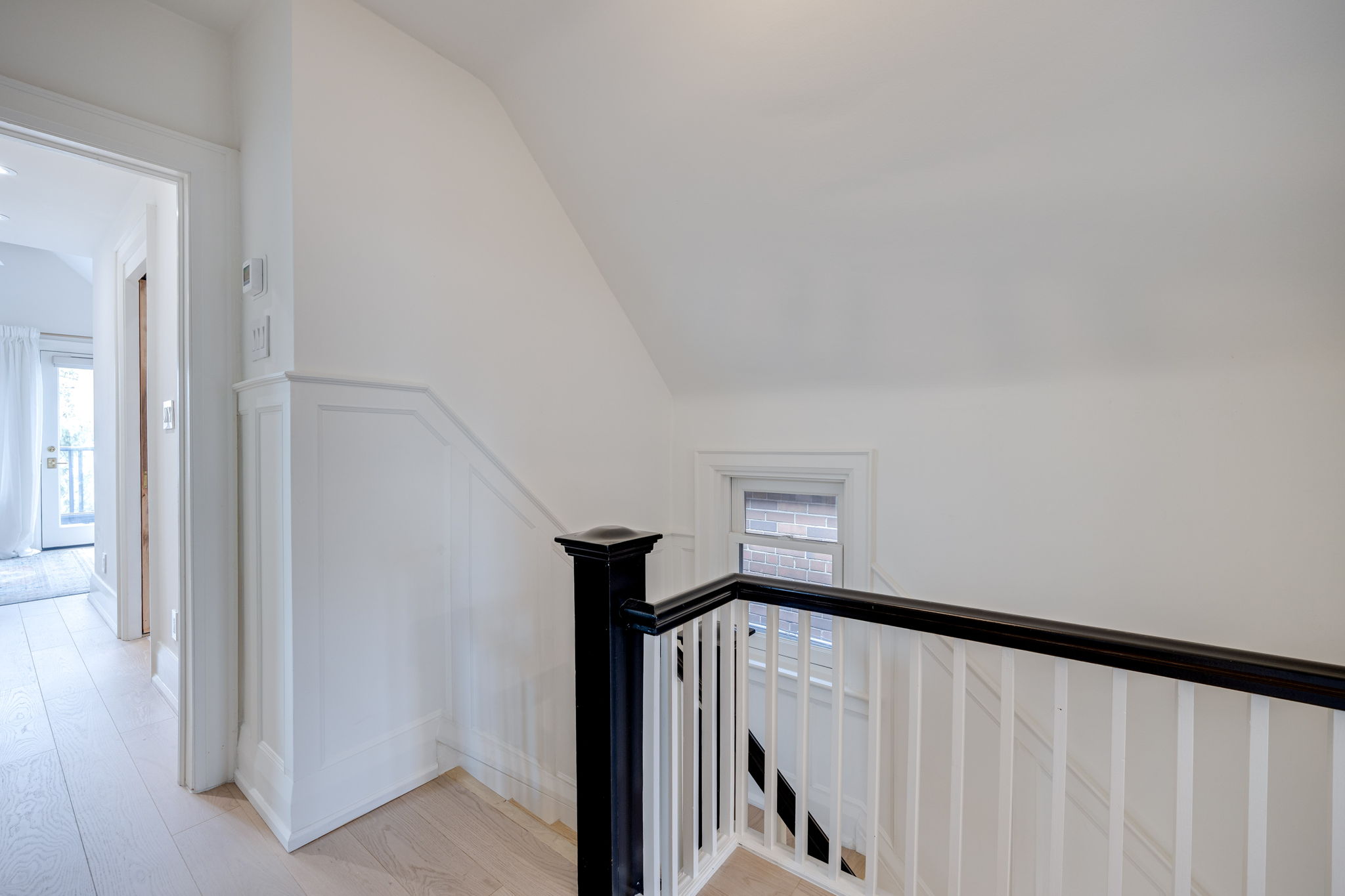 Toronto property showcase — delivered property photograph 25
