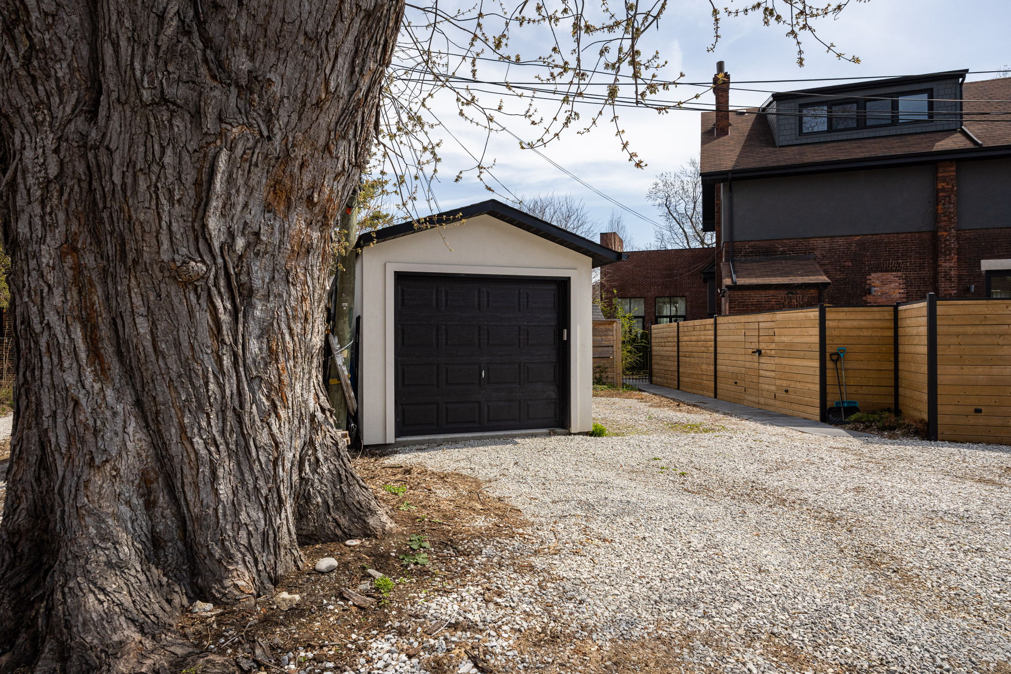 Toronto property showcase — delivered property photograph 67