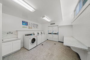  Photo 38