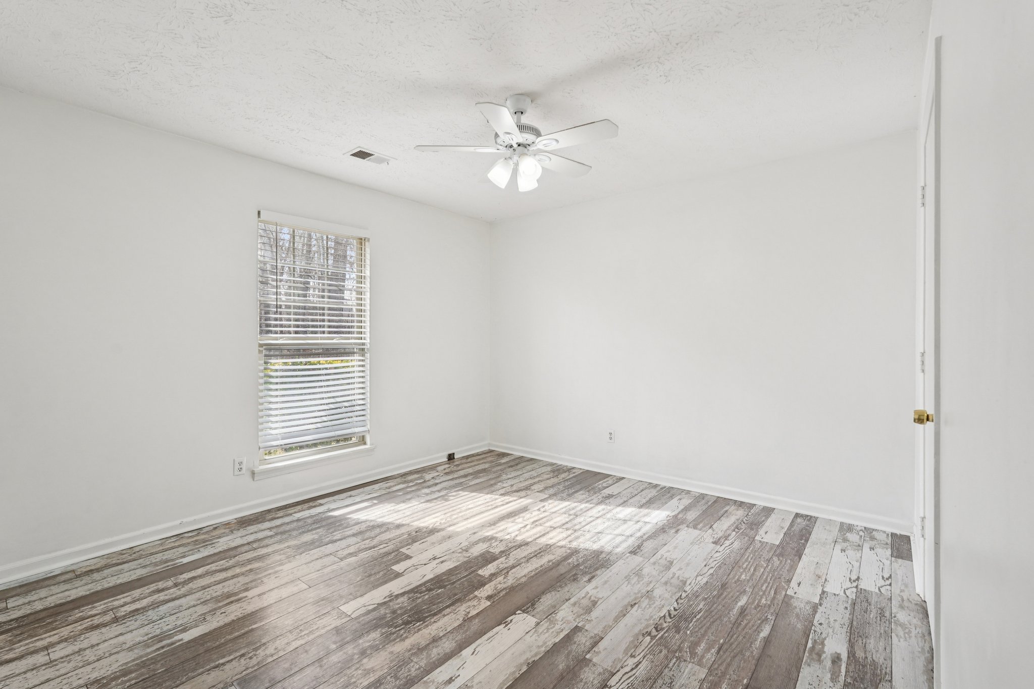 Tate Creek Ct-S3001-027.jpg