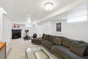28_Interior