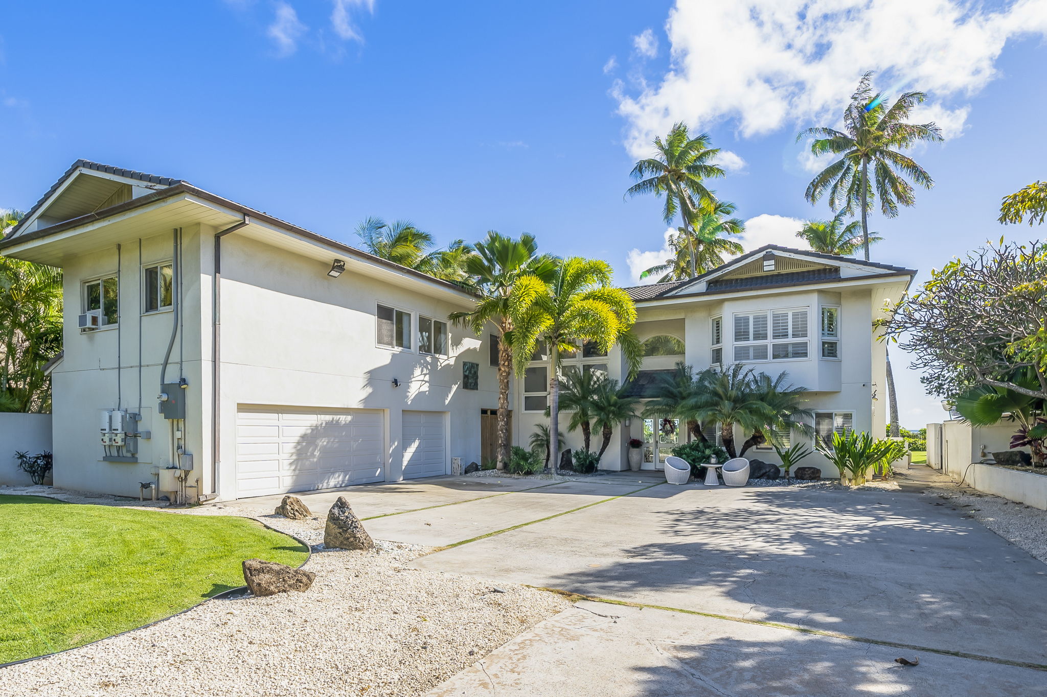 5641 Kalanianaʻole Hwy, Honolulu, HI 96821, USA Photo 2