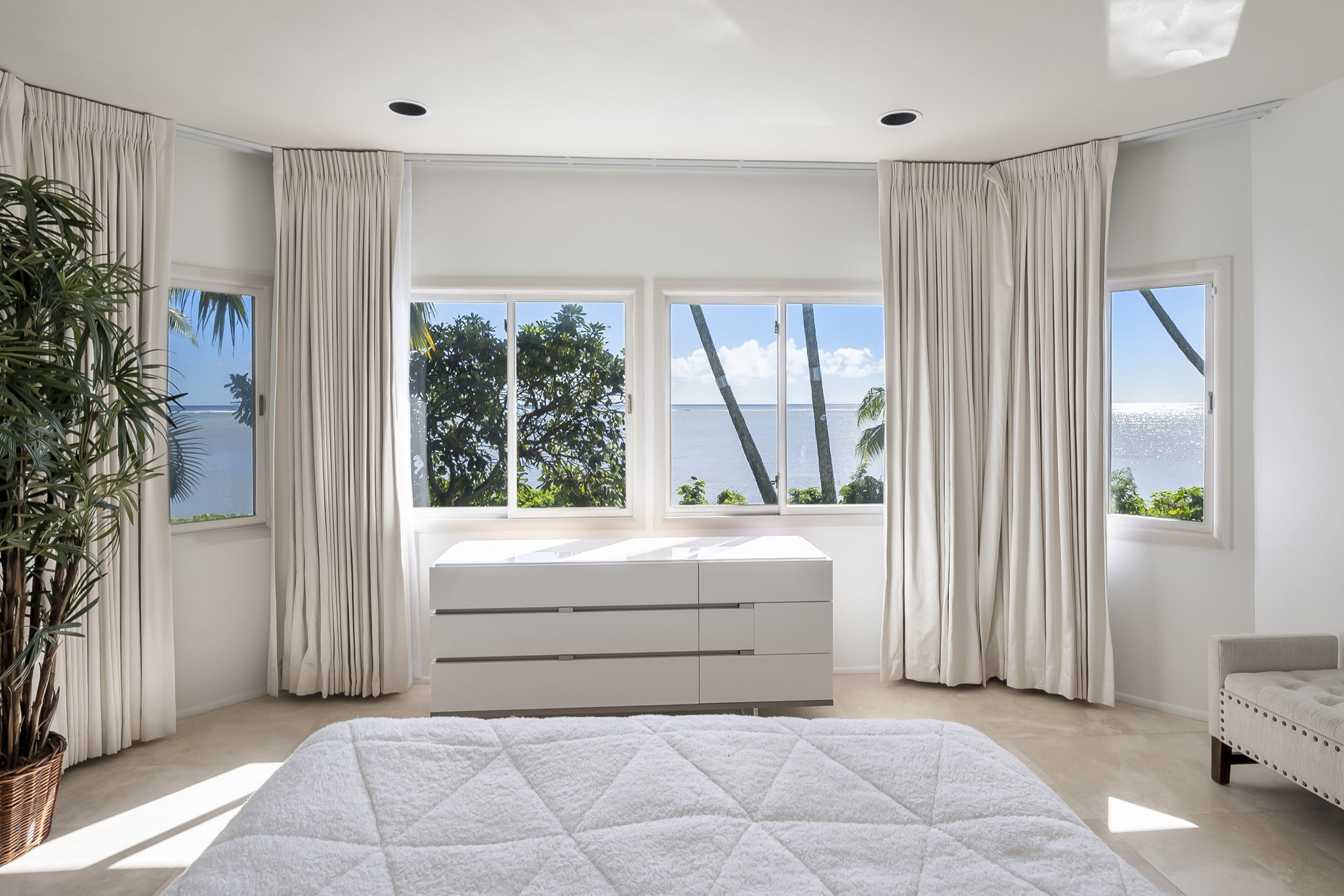 2nd Bedroom views from your King bed!!
