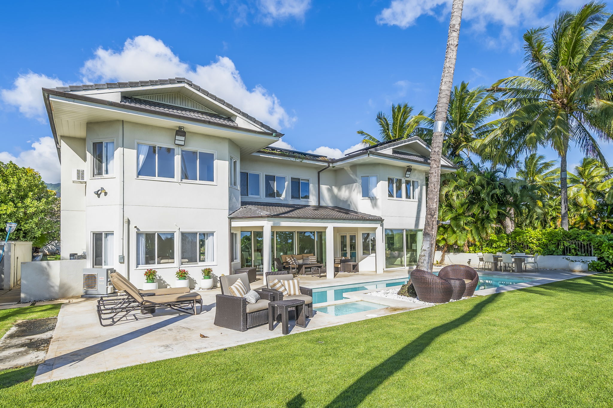 lovely backyard with large lawn & pool