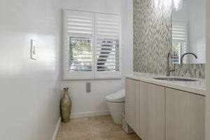 Foyer bathroom