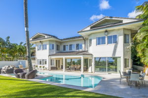 5641 Kalanianaʻole Hwy, Honolulu, HI 96821, USA Photo 0