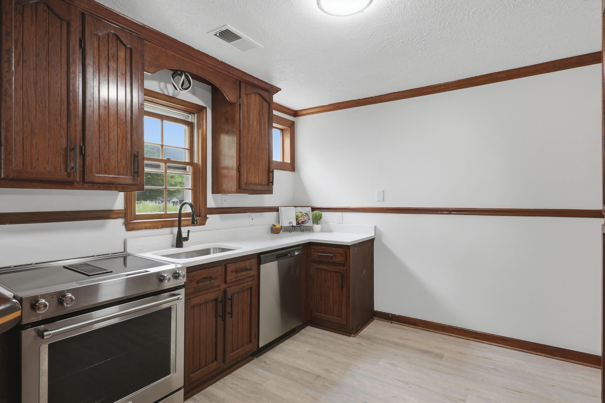 15-Kitchen