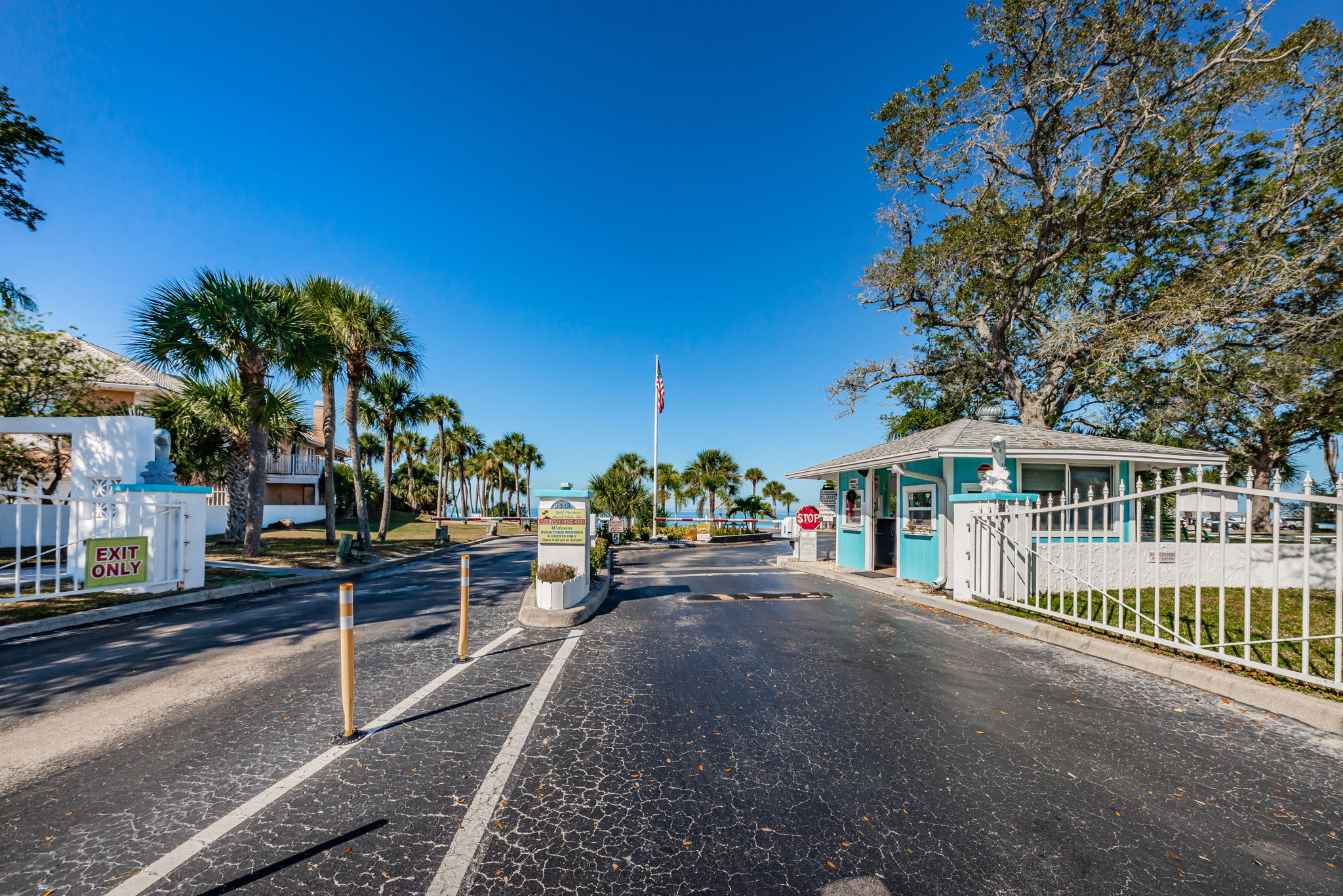 2-Gulf Harbors Private Beach