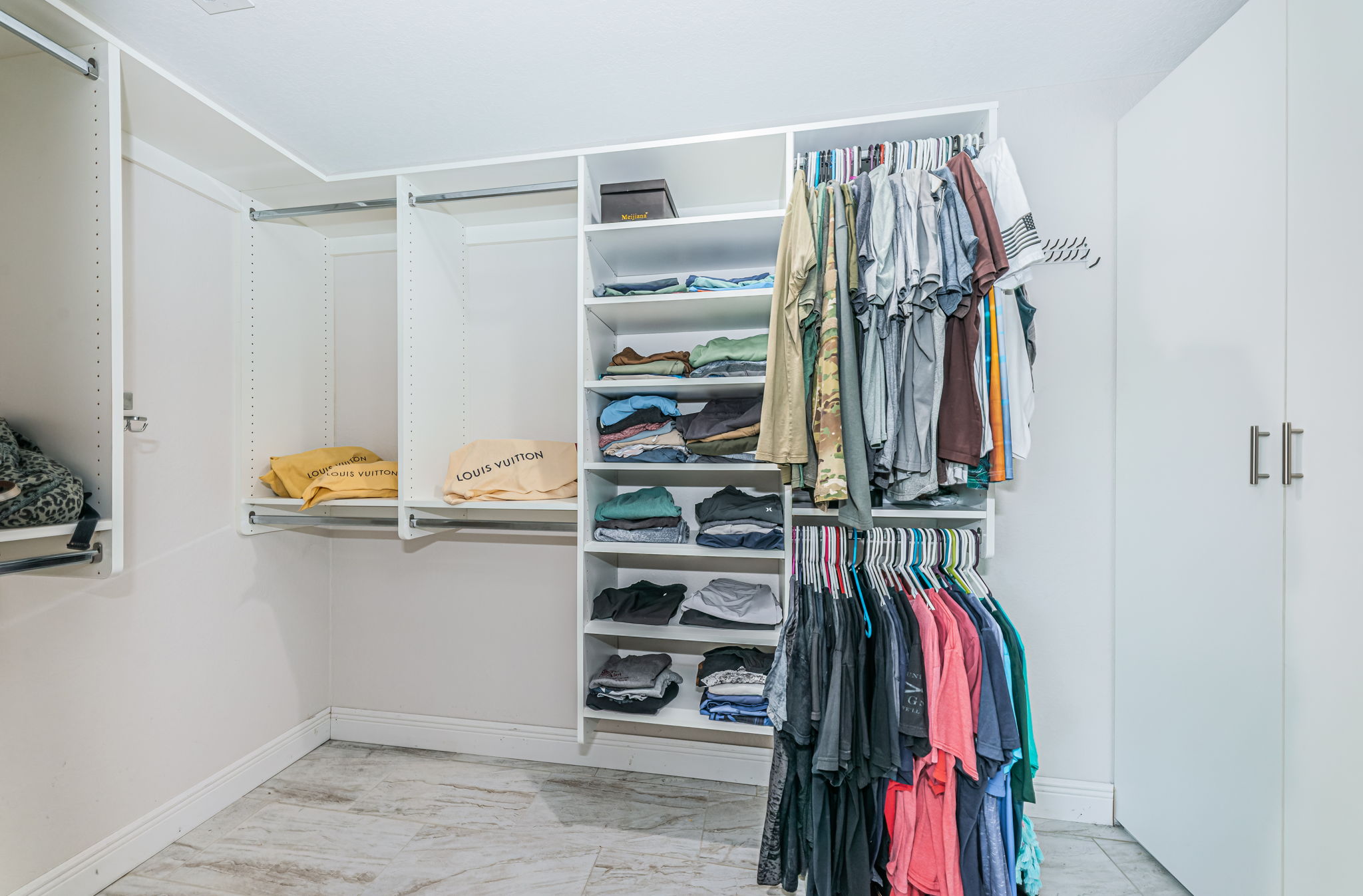 Upper Level Master Bedroom Walk-in Closet1a