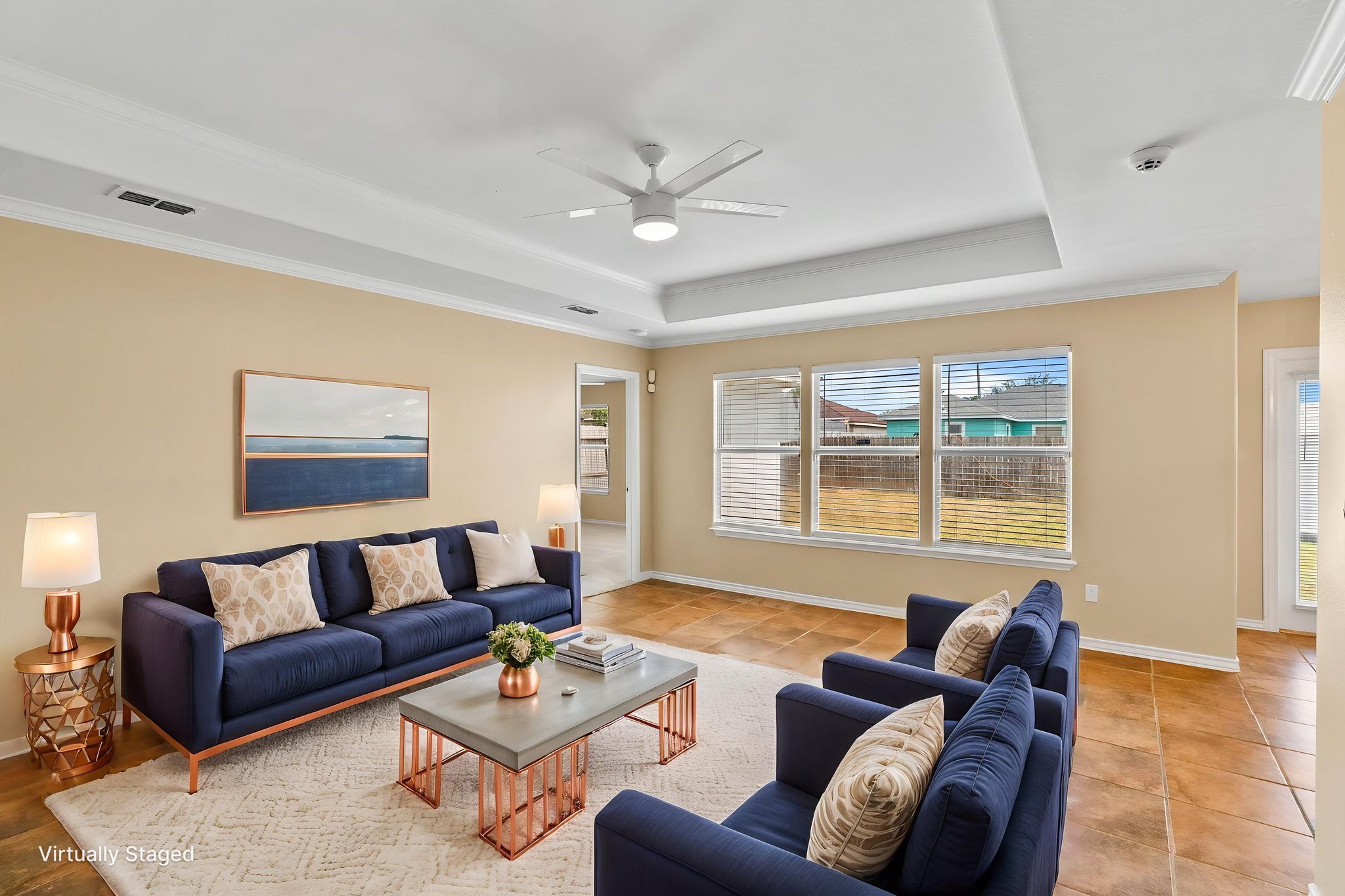 DSC07562 virtually staged.jpeg