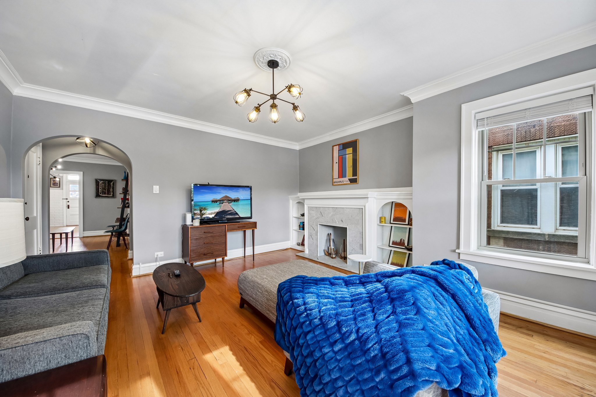 5643 N Campbell Ave Unit B-S1905-001.jpg