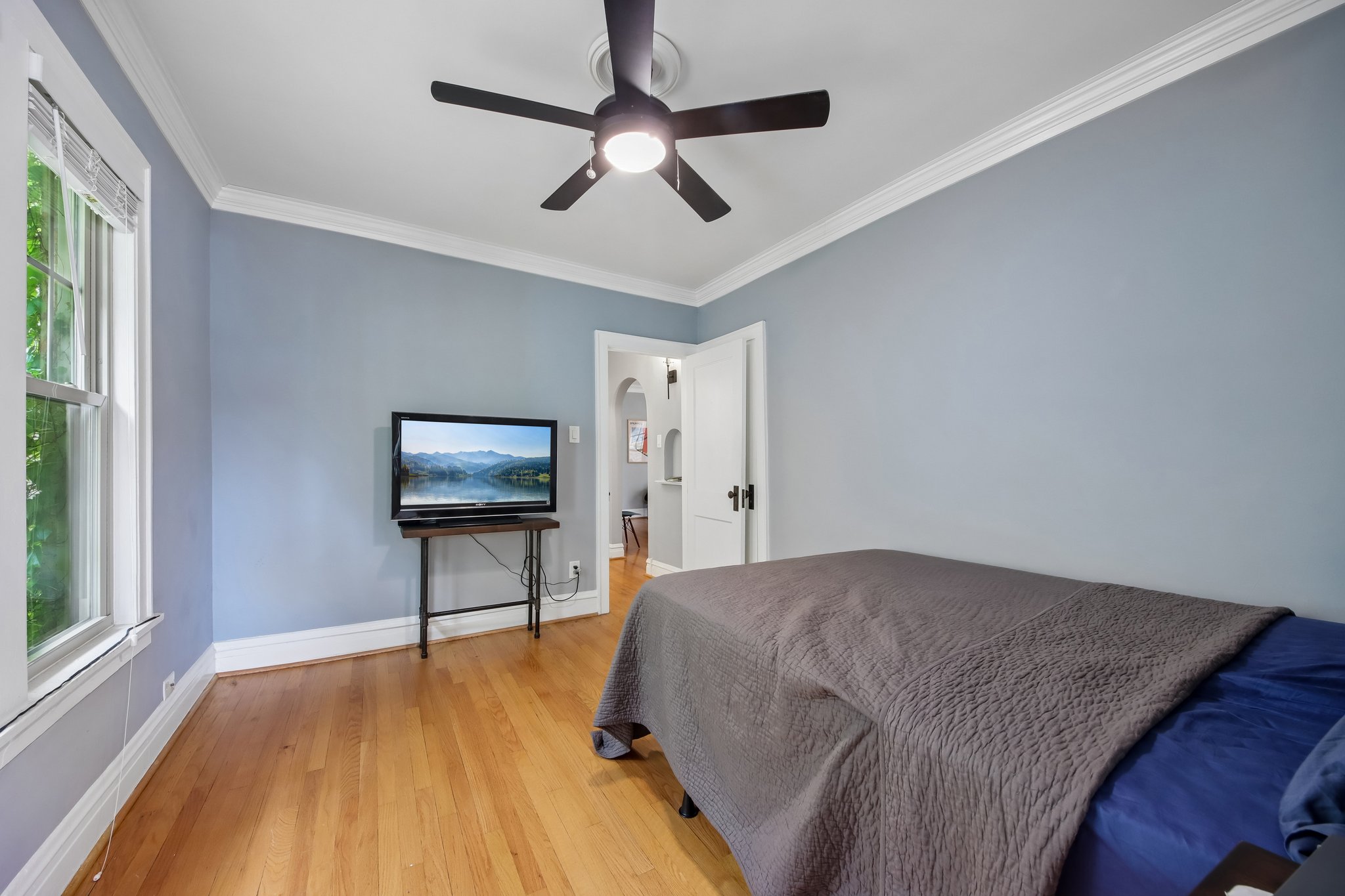 5643 N Campbell Ave Unit B-S1905-015.jpg