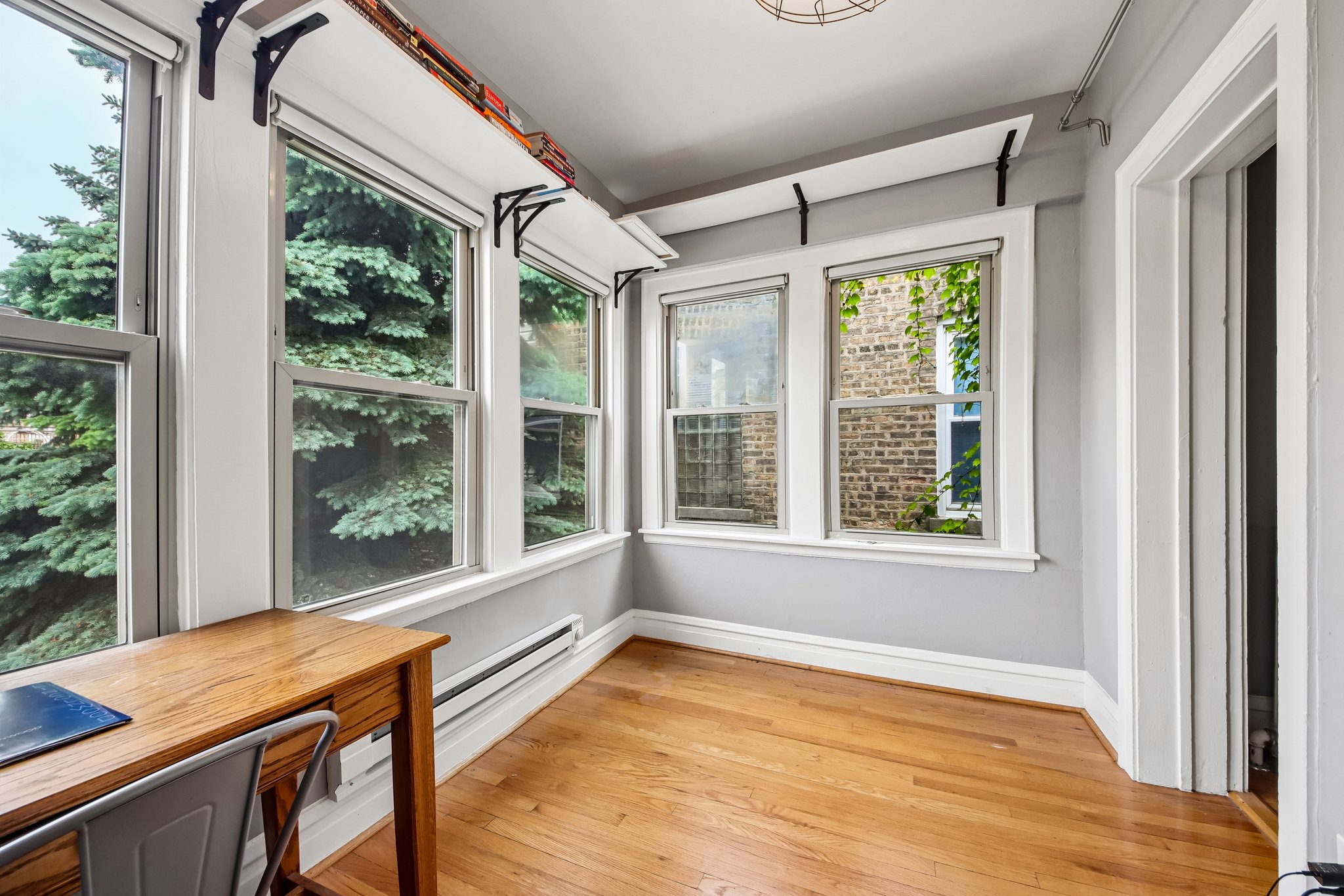 5643 N Campbell Ave Unit B-S1905-017.jpg