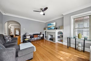 5643 N Campbell Ave Unit A-S1905-004.jpg