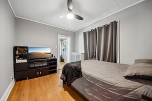 5643 N Campbell Ave Unit A-S1905-013.jpg