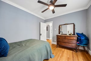 5643 N Campbell Ave Unit B-S1905-013.jpg