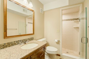 24 Bathroom 3