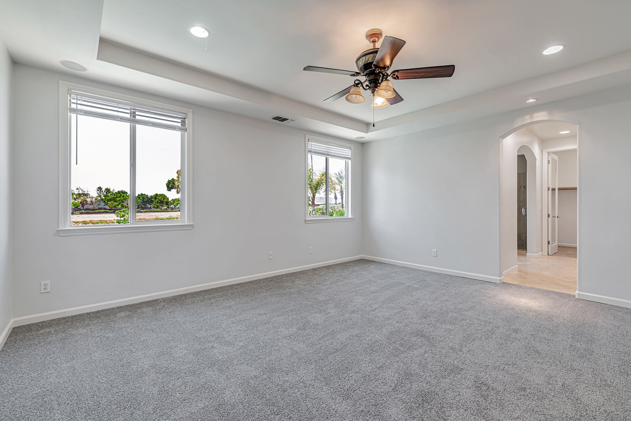 033_5647 Arcadia Cir