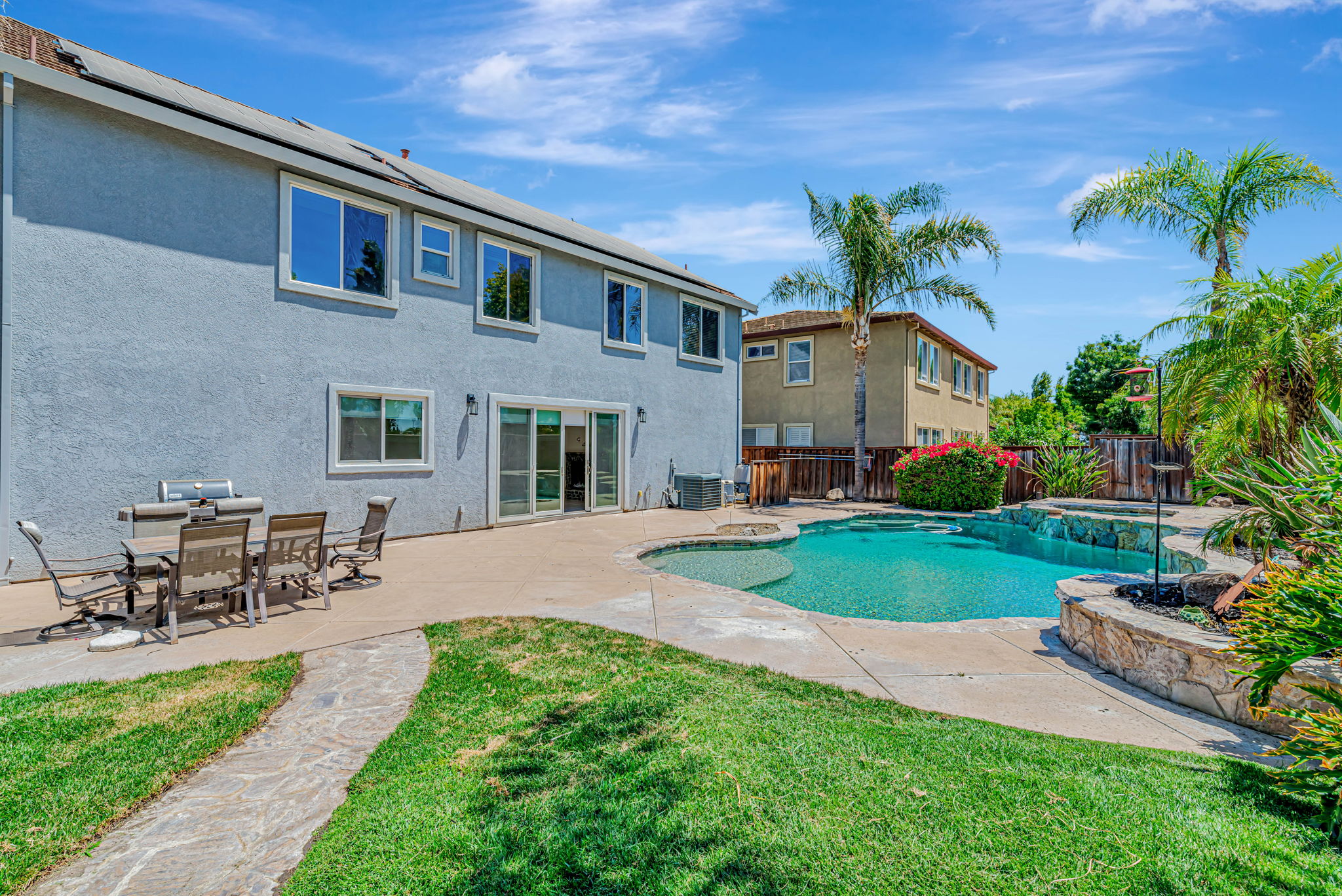 052_5647 Arcadia Cir
