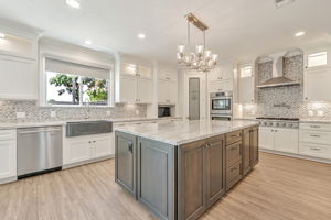 013_5647 Arcadia Cir