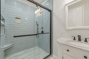 044_5647 Arcadia Cir