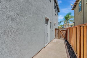 058_5647 Arcadia Cir