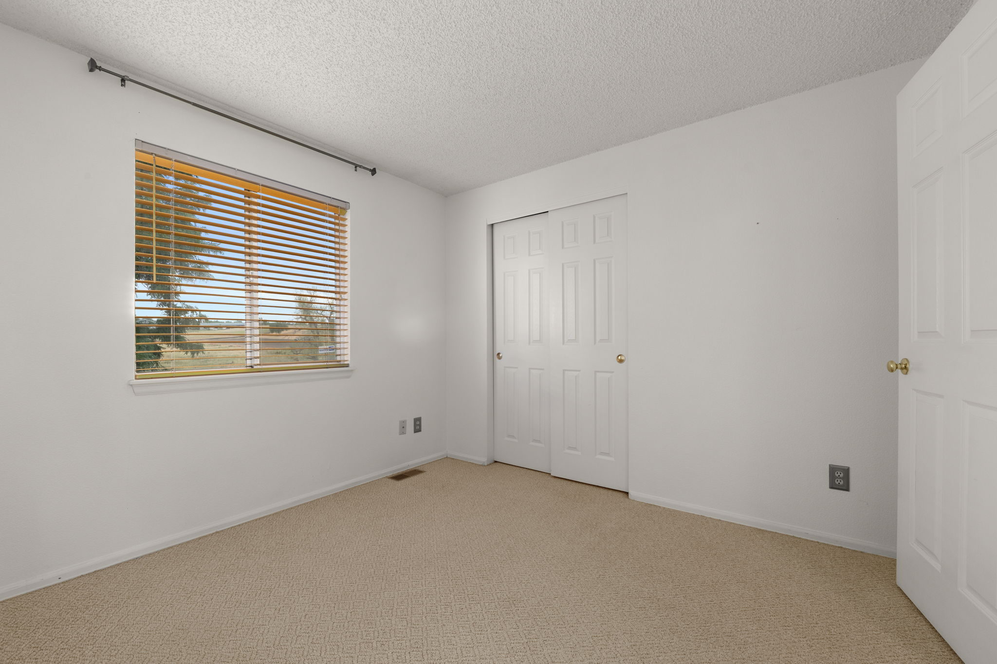 Bedroom 2 2