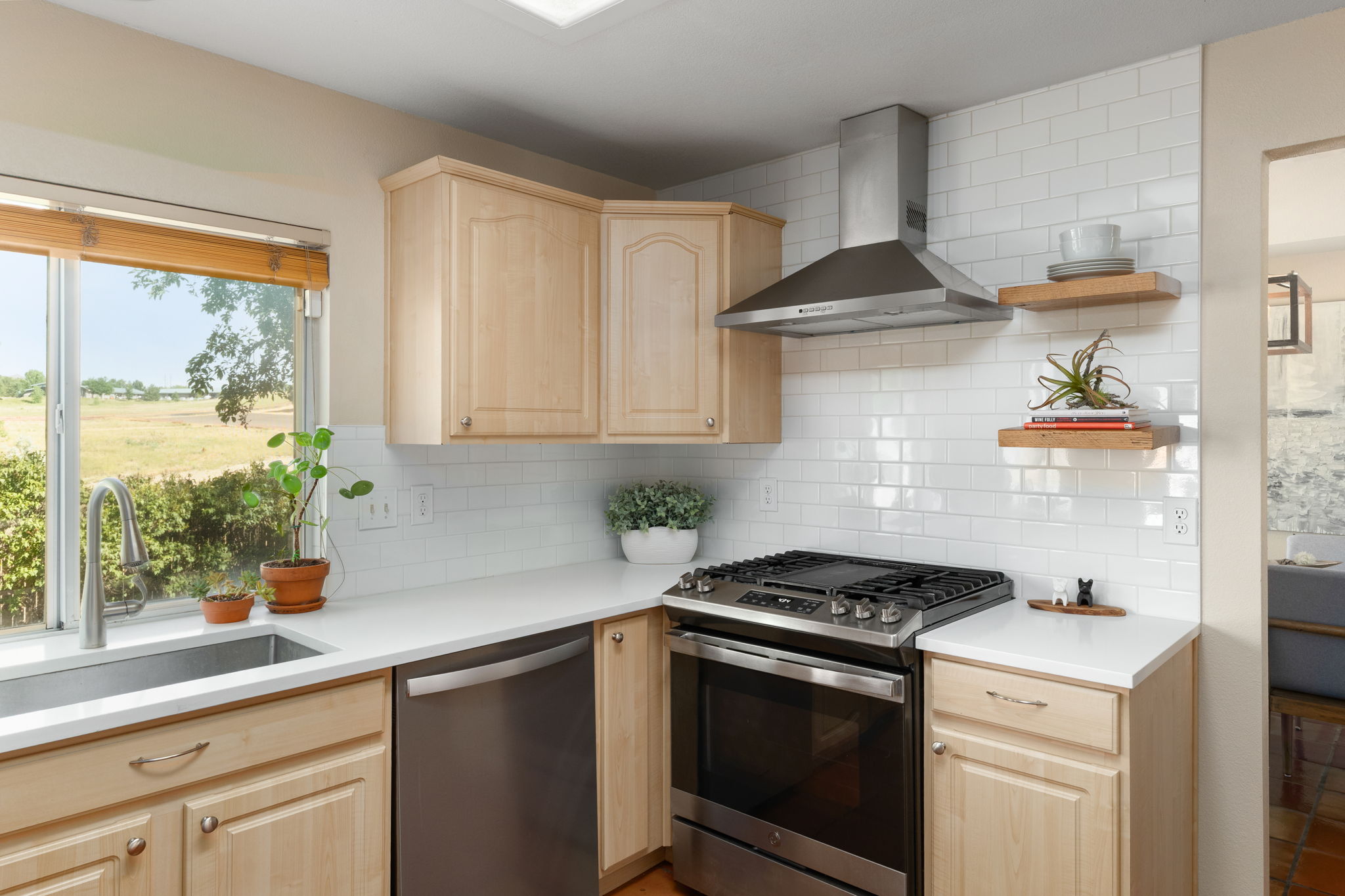 Kitchen 2