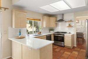 Kitchen 1