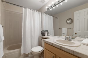 Upstairs Bath 1