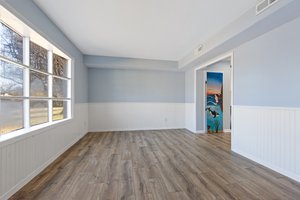 Dining Room - Perfect for Entertaining.