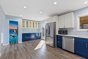 Stylish and Functional Kitchen.