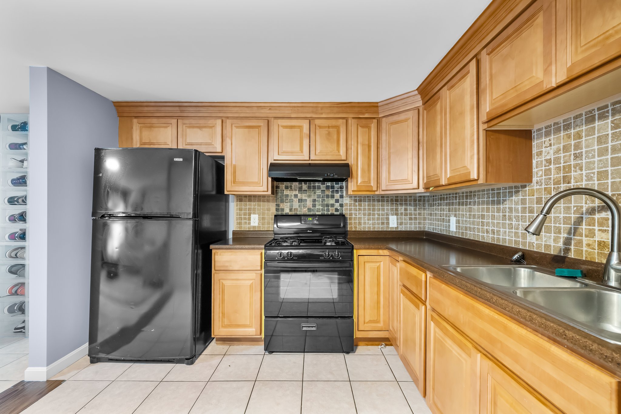 565 Detroit St, Fall River, MA 02721, USA Photo 47