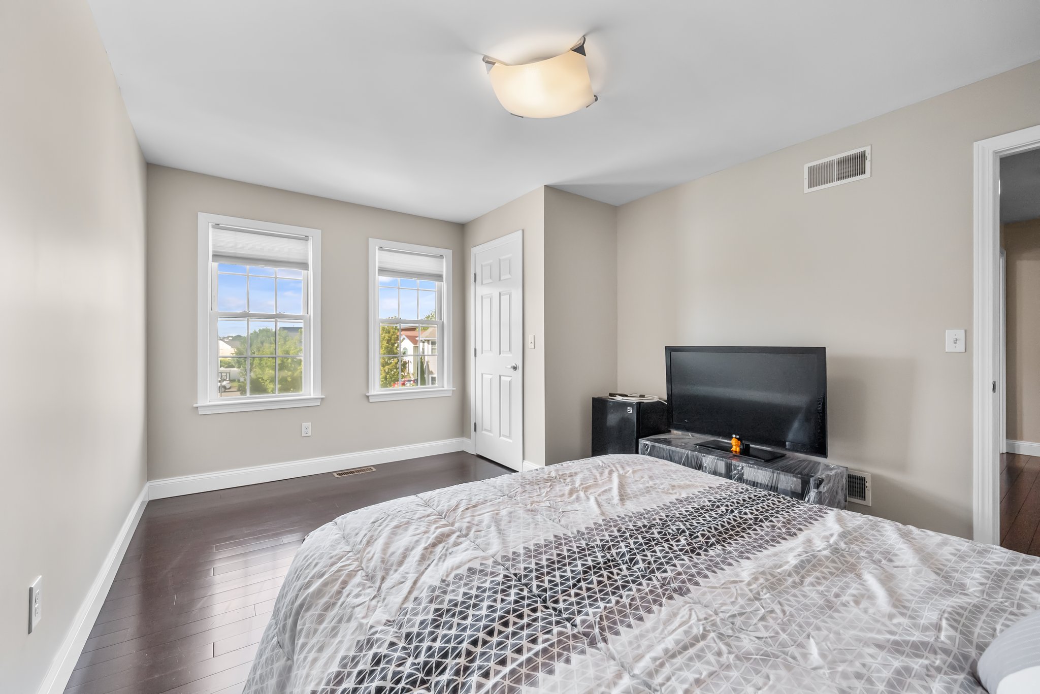 565 Detroit St, Fall River, MA 02721, USA Photo 34